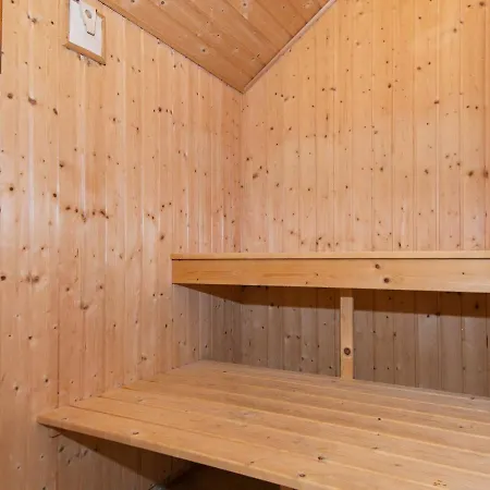 Three-bedroom Holiday In 35 Dom wakacyjny